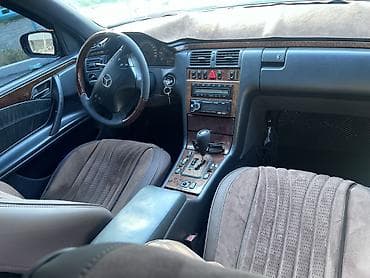 car parking ключ: Mercedes-Benz E-Class: 2000 г., 3.2 л, Автомат, Дизель, Седан — 4