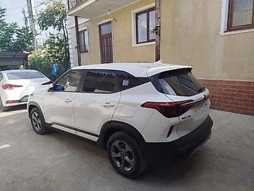 плавник: Kia Seltos: 2021 г., 1.6 л, Робот, Дизель, Кроссовер — 1