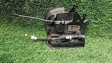 discovery 3: Замок двери задний правый Е53 8 402 602 Год 2006 В отличном — 4