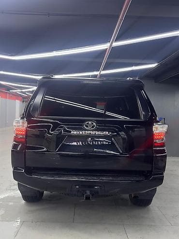 Toyota 4Runner: 2019 г., 4 л, Автомат, Бензин, Внедорожник