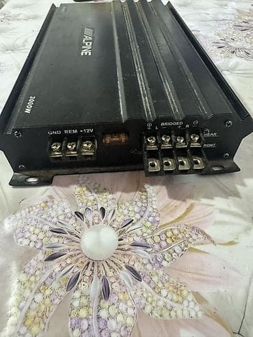 pro: Усилитель Б/у, 3000 Вт, Каналов: 4 — 2