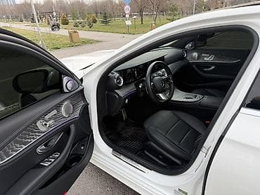 Mercedes-Benz E-Class: 2021 г., 2 л, Автомат, Бензин, Седан — 8