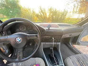 вмв 525 34: BMW 5 series: 1991 г., Механика, Бензин, Седан — 1