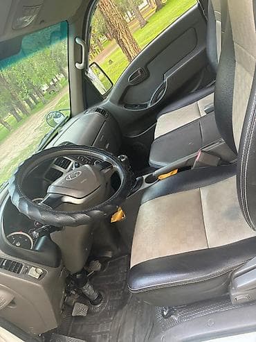 lexus nx 200: Hyundai Porter: 2018 г., 2.5 л, Механика, Пикап — 5