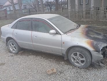 Audi: Audi A4: 1995 г., Механика, Седан — 1