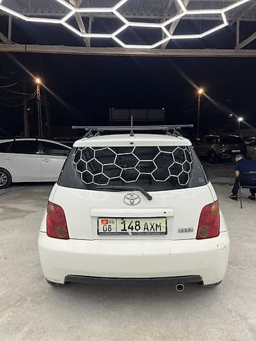 windom 2003: Toyota Ist: 2003 г., 1.3 л, Вариатор, Бензин, Хэтчбэк — 9