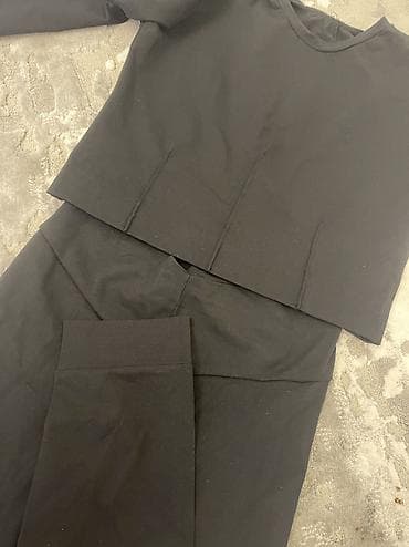 скупка старой одежды: Вещи все б/у носили 2-3 раза некоторые новые Все из Москвы Бренды — 8