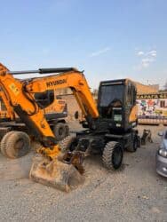 Туристические услуги: Экскаватор | Выкорчевывание пней, Траншеи, Котлованы — 1