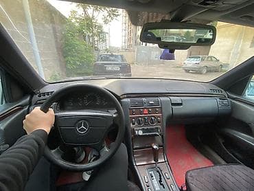 дмрв: Mercedes-Benz E-Class: 1997 г., 3.2 л, Автомат, Бензин, Седан — 4