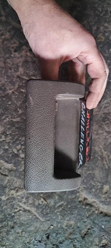 cherry trail: Mitsubishi Challenger пепельница, Митсубиси Челенджер пепельница — 2