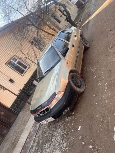 lexus lx 450: Daewoo Nexia: 2005 г., Механика, Бензин, Седан — 3