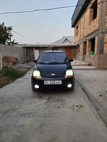купить маленькую машину для женщины: Chevrolet Spark: 2007 г., Хэтчбэк — 1