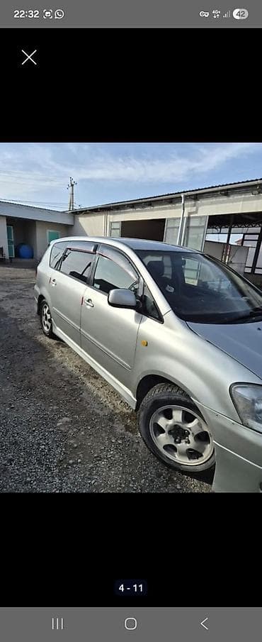 windom 2003: Toyota Ipsum: 2004 г., Минивэн — 4