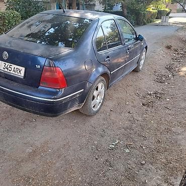 Volkswagen Bora: 2001 г., 1.6 л, Механика, Бензин, Седан — 4