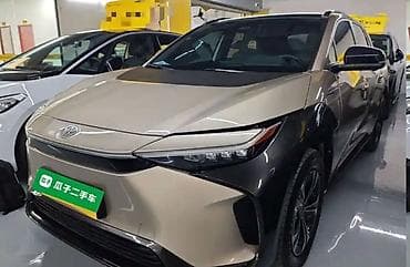 prius 30: Toyota : 2022 г., Автомат, Электромобиль, Кроссовер — 2
