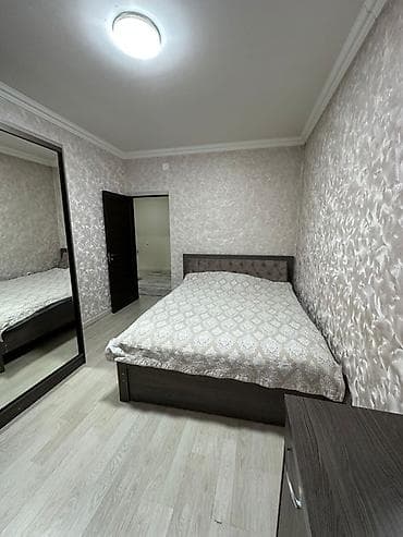 Двухэтажный дом из кирпича с закрытым двором и мощёной площадкой — 8