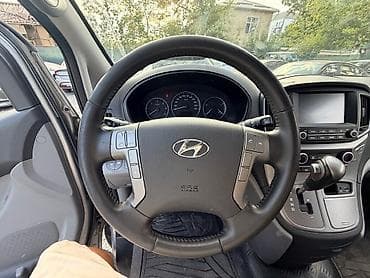 маши: Hyundai Starex: 2020 г., 2.5 л, Типтроник, Дизель, Минивэн — 7