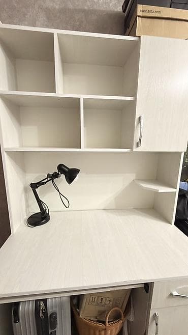 Бычуучу столдор: Компьютердик үстөлү, Бурчтуу lalafo.kg да — 1 Бычуучу столдор: Компьютердик үстөлү, Бурчтуу — 1