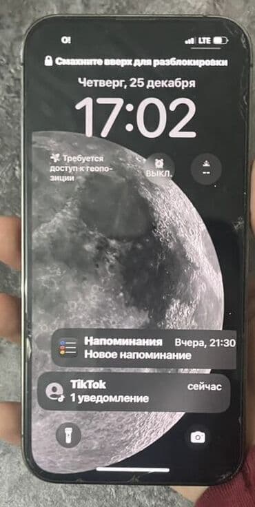 aiphone 13: IPhone 13 Pro, Black Titanium — 2