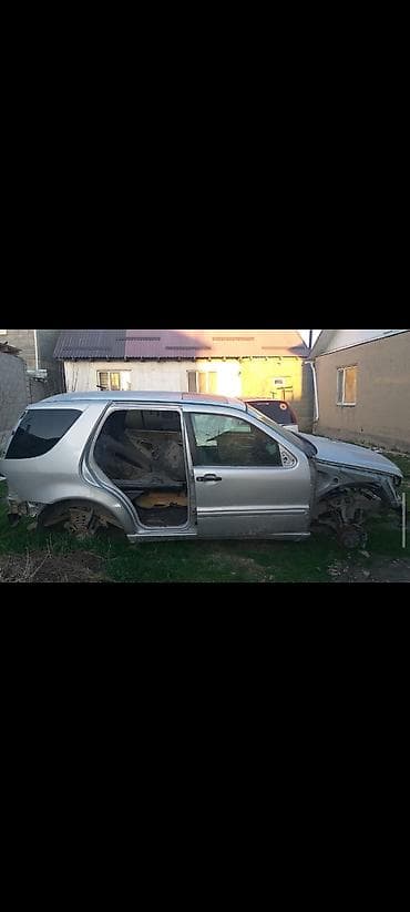 cl class: Mercedes-Benz M-Class: 1998 г., Кроссовер — 3
