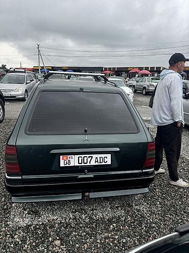 Продажа авто: Mercedes-Benz W124: 1993 г., 3.2 л, Автомат, Бензин, Универсал — 9