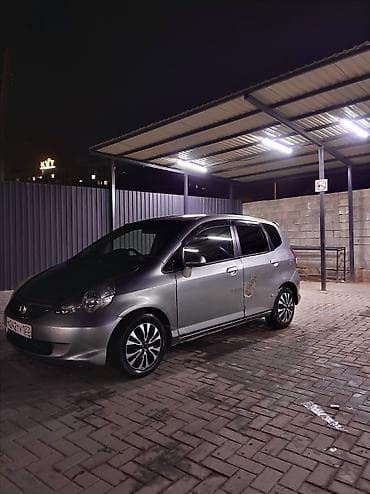 chery tigo: Honda Fit: 2003 г., 1.3 л, Вариатор, Бензин — 1