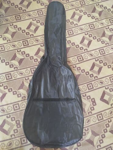 концерты в бишкеке: Акустическая гитара. Название:Амадеус Стоимость гитары:5500сом. В — 5