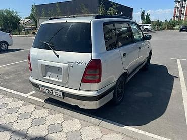 на дайхатсу: Daihatsu Pyzar: 1999 г., 1.5 л, Механика, Бензин, Хэтчбэк — 2