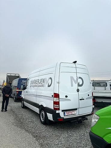 mersedes e320: Легкий грузовик, Mercedes-Benz, Стандарт, 2 т, Б/у — 2