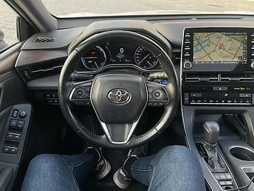 tesla model 3: Toyota Avalon: 2018 г., Гибрид, Седан — 7