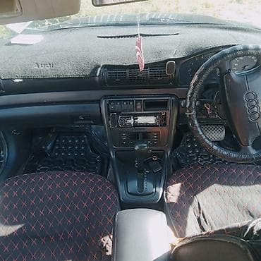 хонда степвагон 1: Audi A4: 1997 г., 1.8 л, Автомат, Бензин, Седан — 5