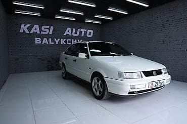 кнопка аппарат: Volkswagen Passat: 1994 г., 1.8 л, Механика, Бензин, Седан — 3