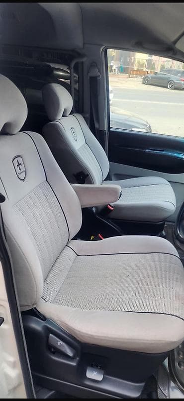 мисубиси делика: Mitsubishi Space Gear: 2001 г., Автомат, Газ, Минивэн — 10