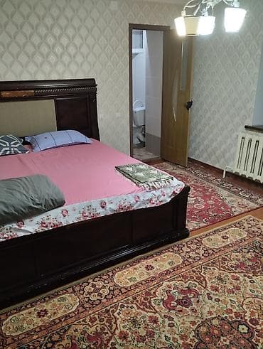 Комнаты: Сдаю посуточно комнату в гостевом доме в центре города рядом с парком — 1