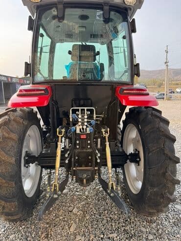 рашителный бачок: Трактор колесный 4x4 RT«804» Основные характеристики и оснащение: - — 6