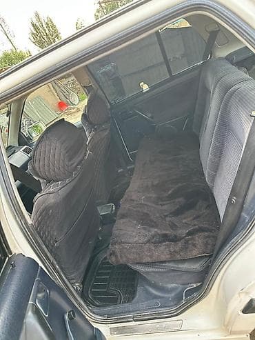 outback 2017: Volkswagen Golf: 1992 г., Хэтчбэк — 5