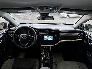 продаю в расрочку: Toyota Corolla: 2017 г., 1.8 л, Автомат, Бензин, Хэтчбэк — 10