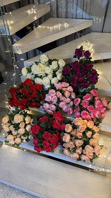 Пионовидные розы — сборные букеты разных оттенков Описание: - Пышные