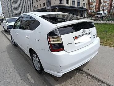 prius v: Toyota Prius: 2008 г., 1.5 л, Вариатор, Гибрид, Лифтбек — 4