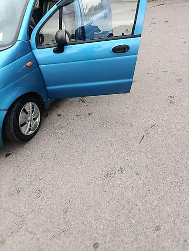 Унаа сатуу: Daewoo Matiz: 2000 г., 0.8 л, Кол менен иштөөчү, Бензин, Хетчбек — 2