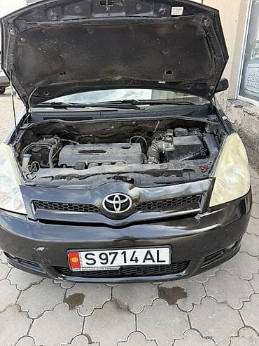 coroll: Toyota Corolla Verso: 2004 г., Механика, Бензин, Минивэн — 4