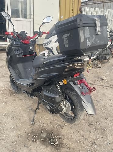 водный скутер: Макси-скутер 150 куб. см, Бензин, Б/у — 5