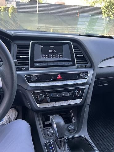 Hyundai Sonata: 2022 г., 2 л, Автомат, Газ, Седан — 7