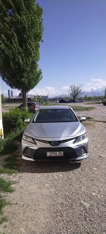 kia mornings: Toyota Camry: 2021 г., 2.5 л, Автомат, Гибрид — 1