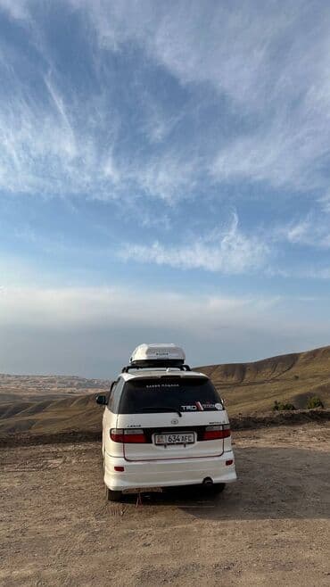 Toyota Estima: 2003 г., 2.4 л, Автомат, Газ, Минивэн