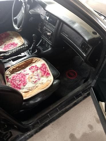 ауди 80 1992: Audi 80: 1990 г., 2.3 л, Механика, Бензин, Седан — 4
