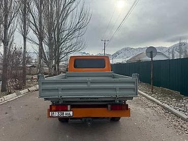 грузовая техника манипулятор исузу: Легкий грузовик, Mercedes-Benz, Дубль, 3 т, Б/у — 3