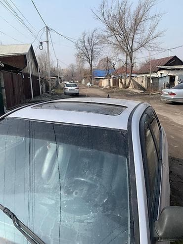 haima 3: Hyundai Elantra: 2001 г., Седан — 7