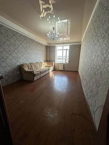 квартира в районе пишпек: 2 комнаты, 68 м², 3 этаж, Косметический ремонт — 10