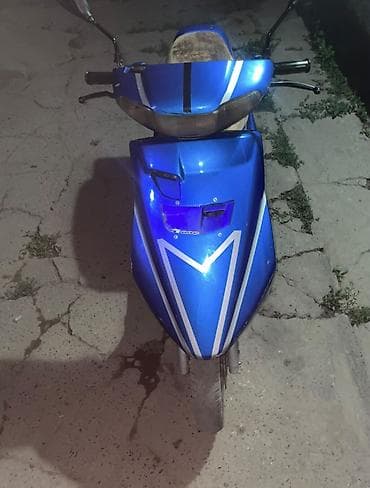 ямаха вино: Тип скутера Yamaha, 50 куб. см, Бензин, Б/у — 1